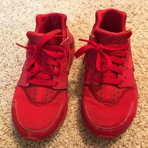 Red huarache Nikes